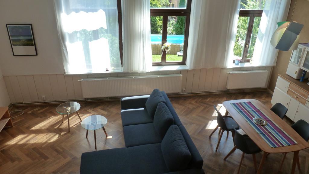 Appartement Alte Schule à Tambach-Dietharz Extérieur photo